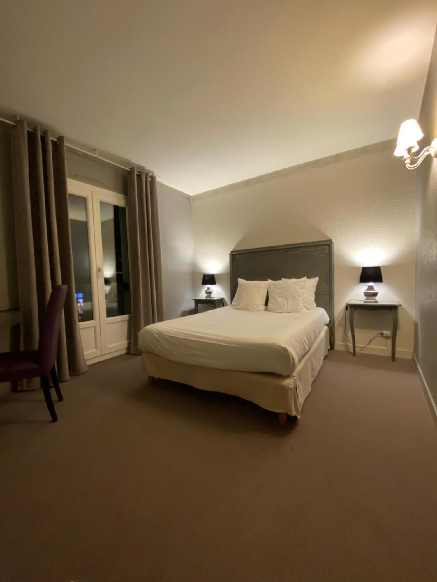 Logis Hotel Medieval, Montelimar Nord Rochemaure Eksteriør bilde
