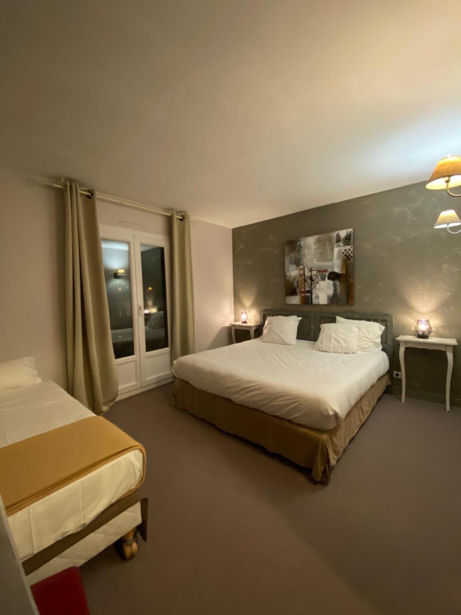 Logis Hotel Medieval, Montelimar Nord Rochemaure Eksteriør bilde