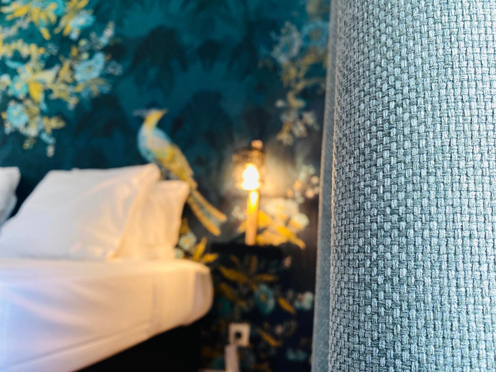 Logis Hotel Medieval, Montelimar Nord Rochemaure Eksteriør bilde
